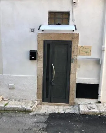 Semesterbostad La Petit Maison *
